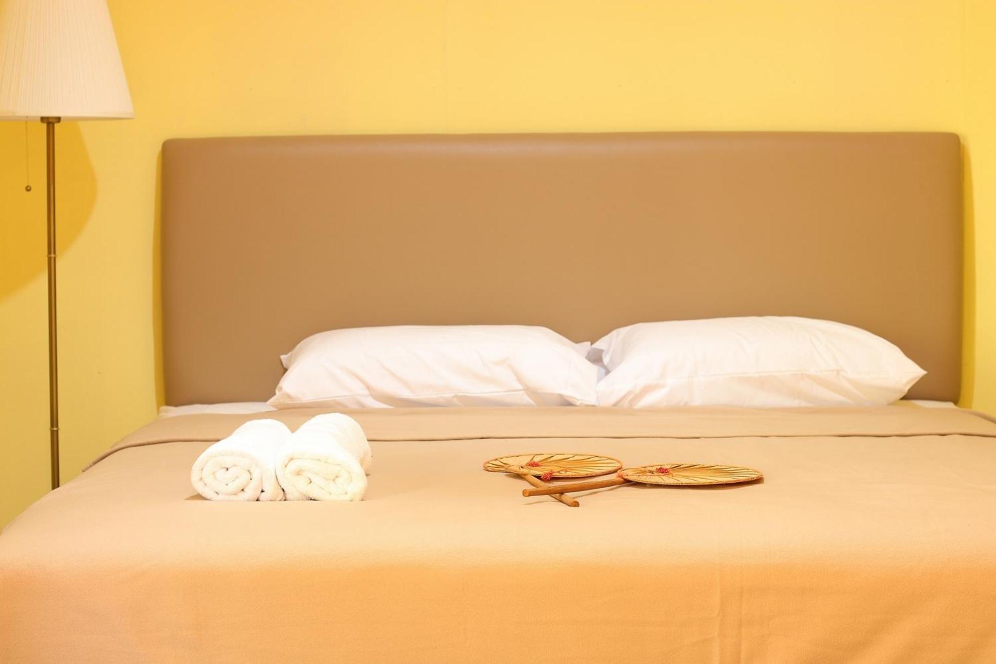 Baankhon Private Room In Thai House Check In By Yourself Code Inbox Adult Only Bangkok Ngoại thất bức ảnh